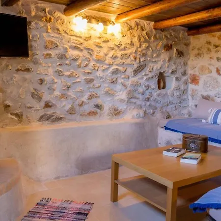 Holiday home Aloni Wood & Stone *