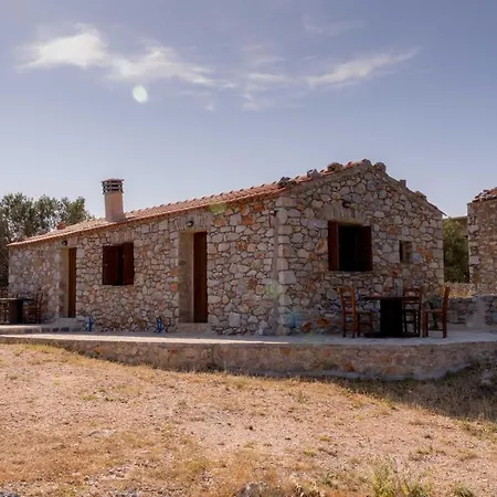 Aloni Wood & Stone Holiday home Koita