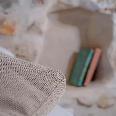 Aloni Wood & Stone Semesterbostad Koíta